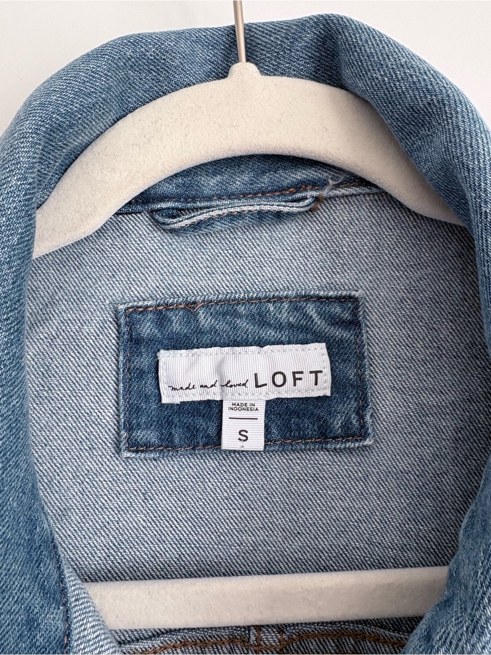 LOFT Light Blue Denim Jean Jacket with Front Pockets - Picture 2 of 3
